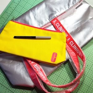 Clinique bags with quickliner
